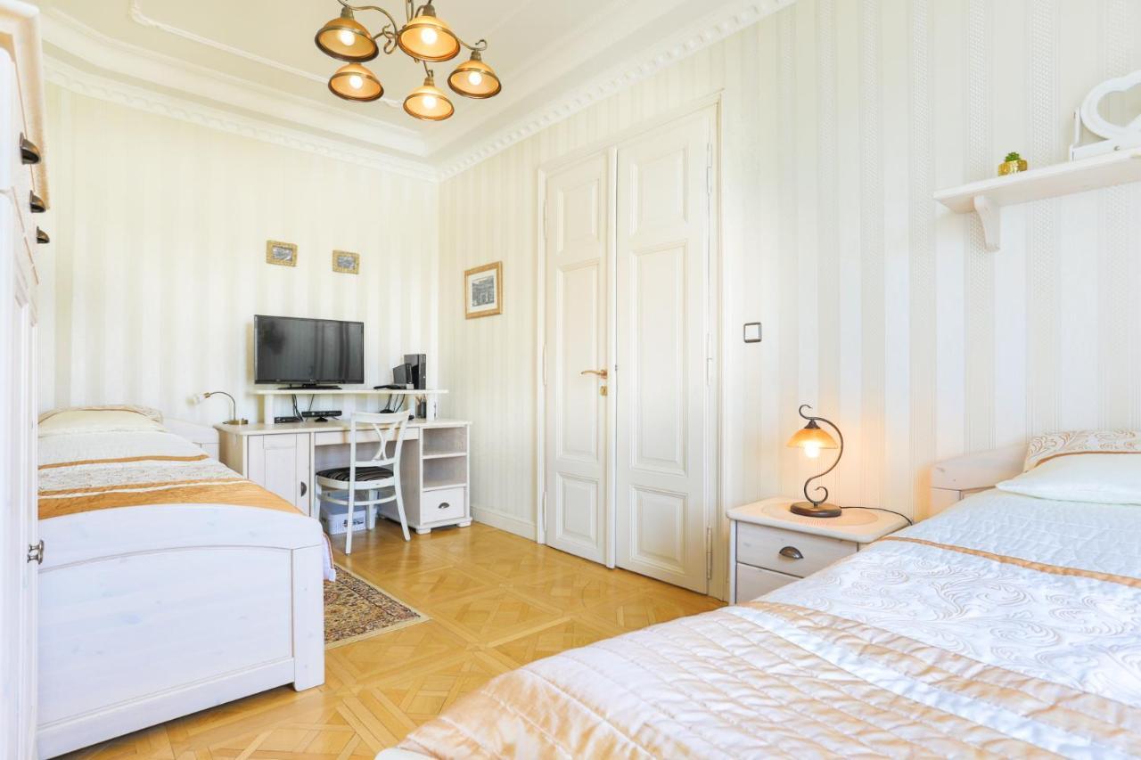 Apartman Nostalgia Karlsbad Exterior foto